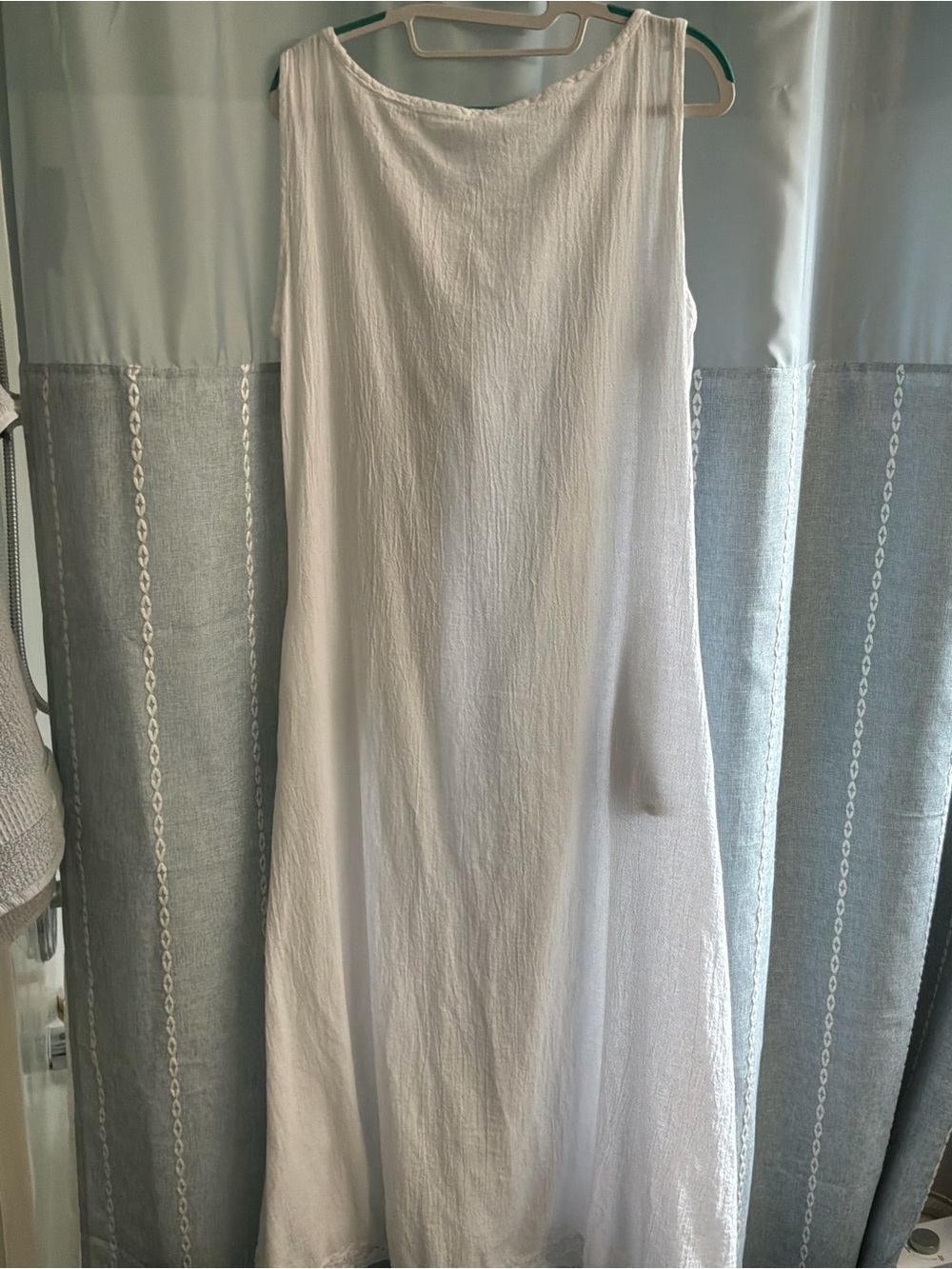 Manta del Lago Women’s Sleeveless White Cotton Summer Dress - Classic Slip Style